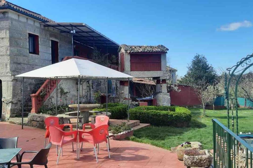 Alojamiento Entero Con Piscina Y Jardin. Ourense Exterior photo