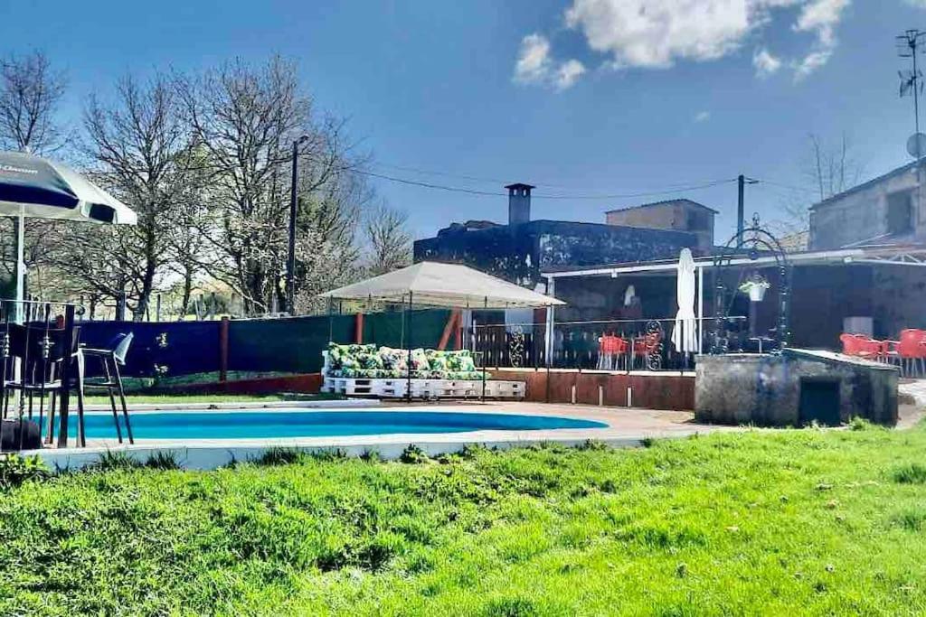 Alojamiento Entero Con Piscina Y Jardin. Ourense Exterior photo